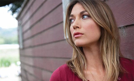 Natalie Zea aparecerá en Person of Interest