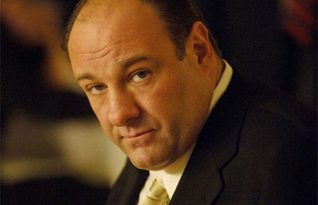 James Gandolfini podría regresar a la HBO con Big Dead Place