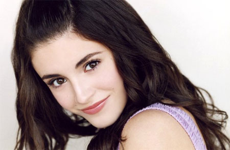 Daniela Bobadilla se une al reparto de Anger Management