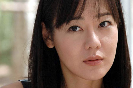 Yunjin Kim se une a la adaptación americana de Mistresses