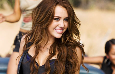 Miley Cyrus podría protagonizar Bonnie & Clyde