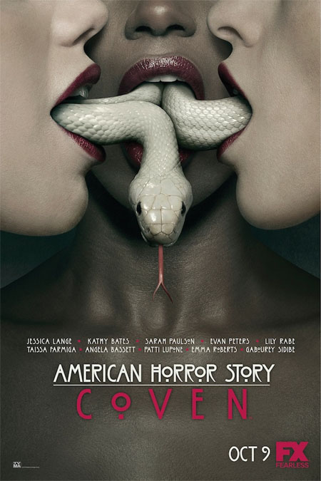 Póster oficial de American Horror Story: Coven