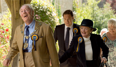 Trailer de The Casual Vacancy, la miniserie de la HBO basada en la novale de J.K. Rowling